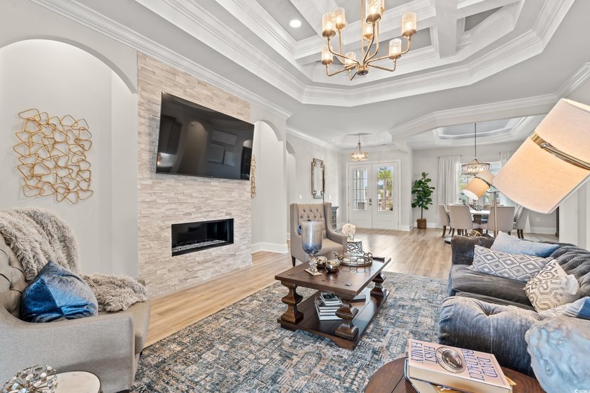 Beautiful Custom Built home in the Golf Village area of Grande - photo 4