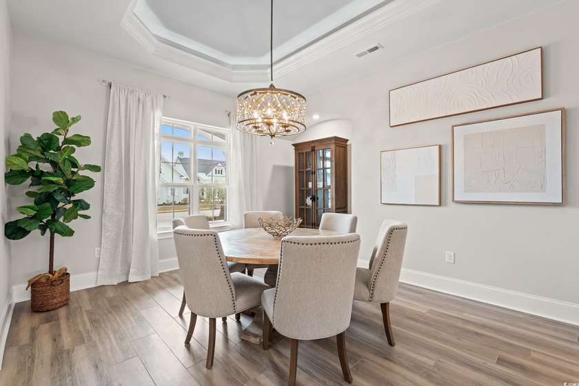Beautiful Custom Built home in the Golf Village area of Grande - photo 7