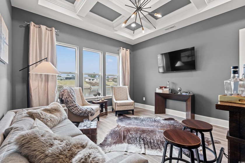 Beautiful Custom Built home in the Golf Village area of Grande - photo 9