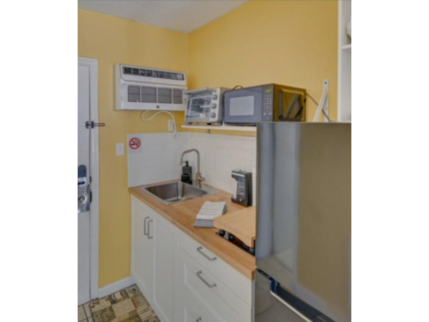 Here is your chance to own a piece of paradise at a great price - photo 6