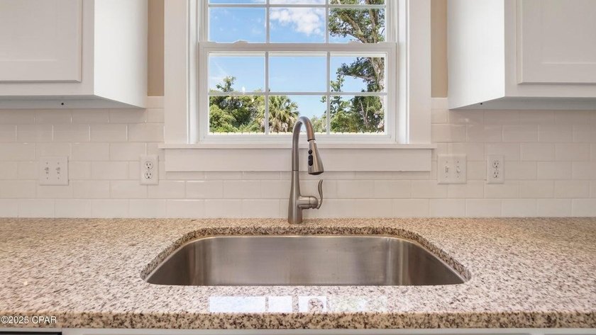 This adorable new construction is close to restaurants, shopping - photo 6