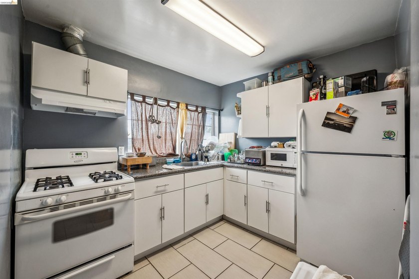 Exceptional investment opportunity to own a fully occupied - photo 39