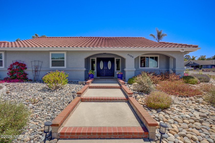 Turnkey 4-bedroom home on an oversized corner lot in one of - photo 8