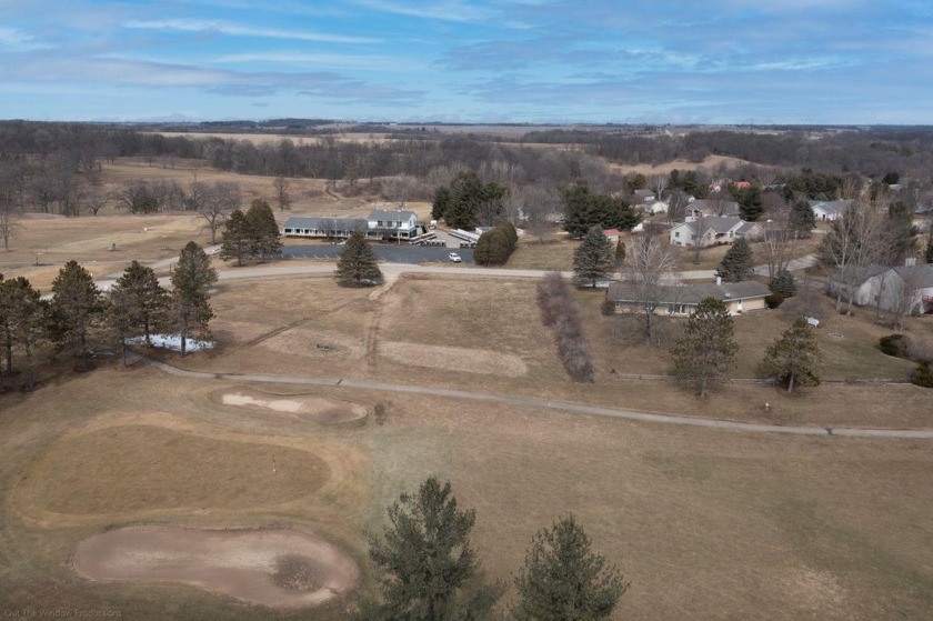 Are you dreaming of living on a golf course? Here's your chance - photo 3