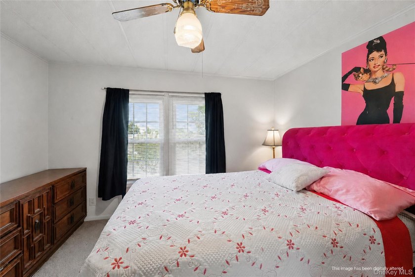 Welcome to a home that blends comfort, elegance, and timeless - photo 9