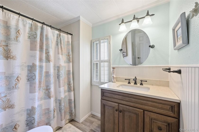 Welcome to a home that blends comfort, elegance, and timeless - photo 10