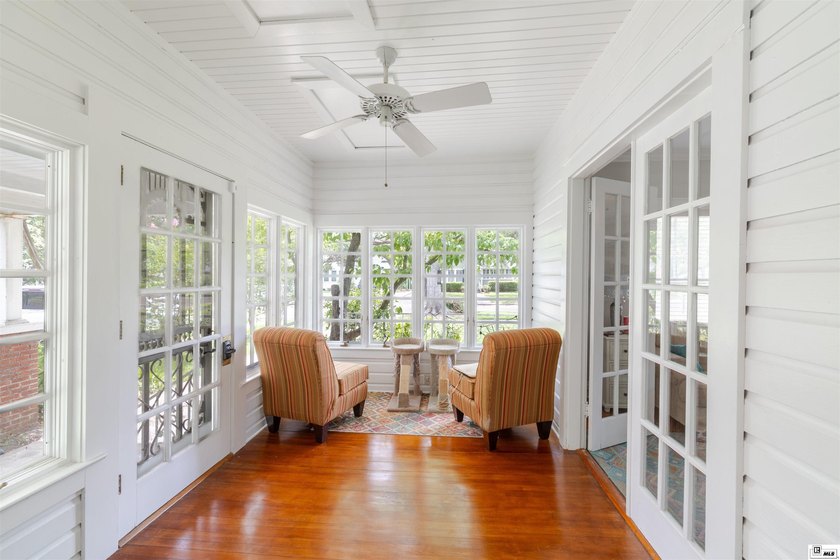 Welcome to 501 Auburn, a beautifully maintained 4-bedroom - photo 20