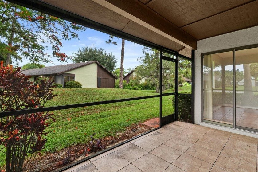 Welcome to Strathmore Gate West, a active adult community in the - photo 23
