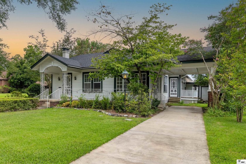 Welcome to 501 Auburn, a beautifully maintained 4-bedroom - photo 33