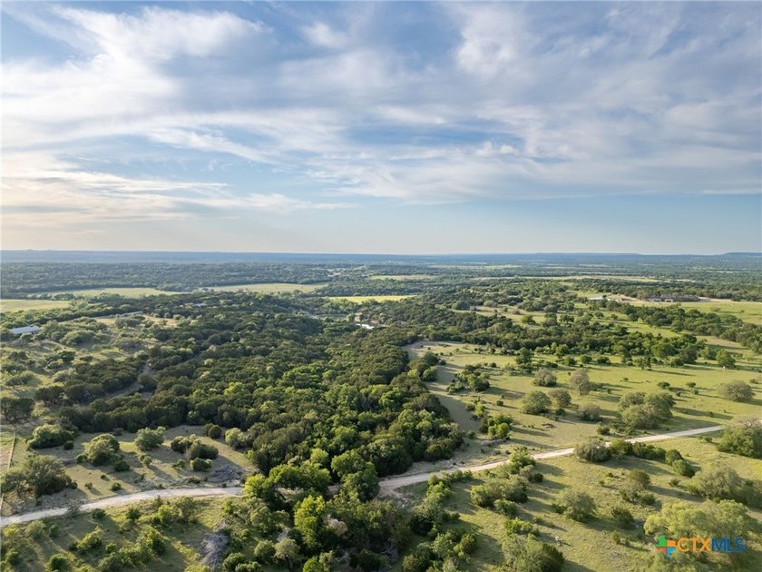 This ranch is one of the most diverse and scenic properties - photo 33