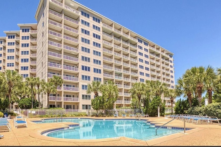 This spacious, 10th floor, open layout is one of the best on the - photo 12