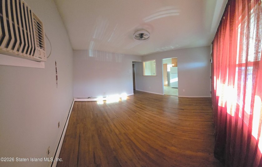 This well-maintained, cozy ranch-style home offers 3 bedrooms - photo 6