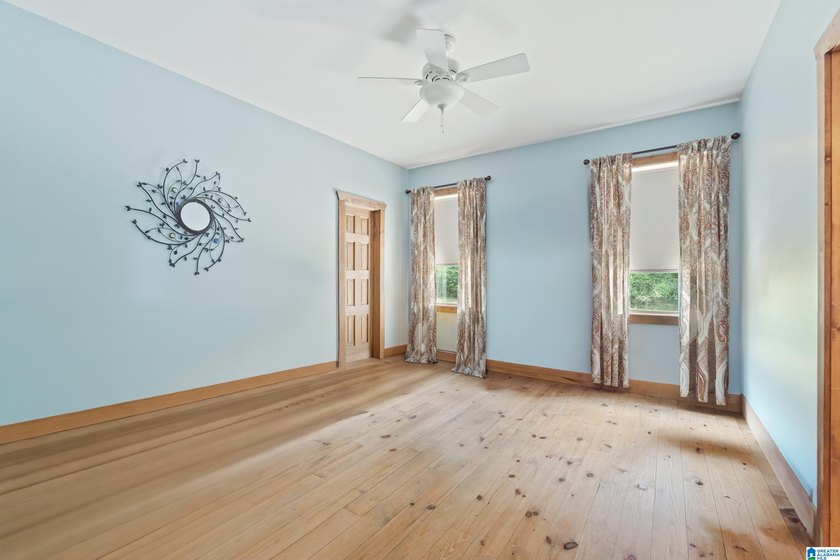 Beautiful 3-bedroom, 3 1/2 bath lakefront home that truly has it - photo 30