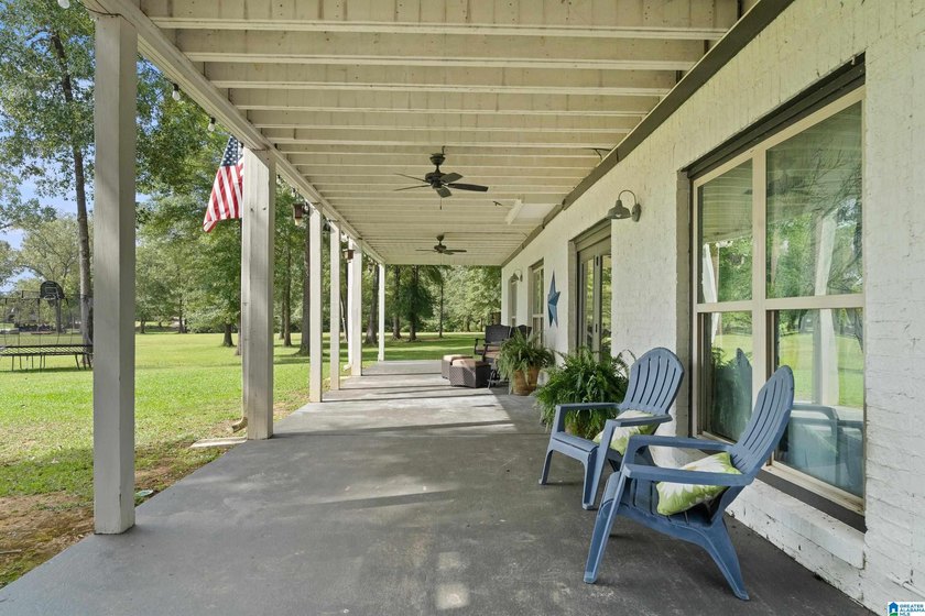Beautiful 3-bedroom, 3 1/2 bath lakefront home that truly has it - photo 40