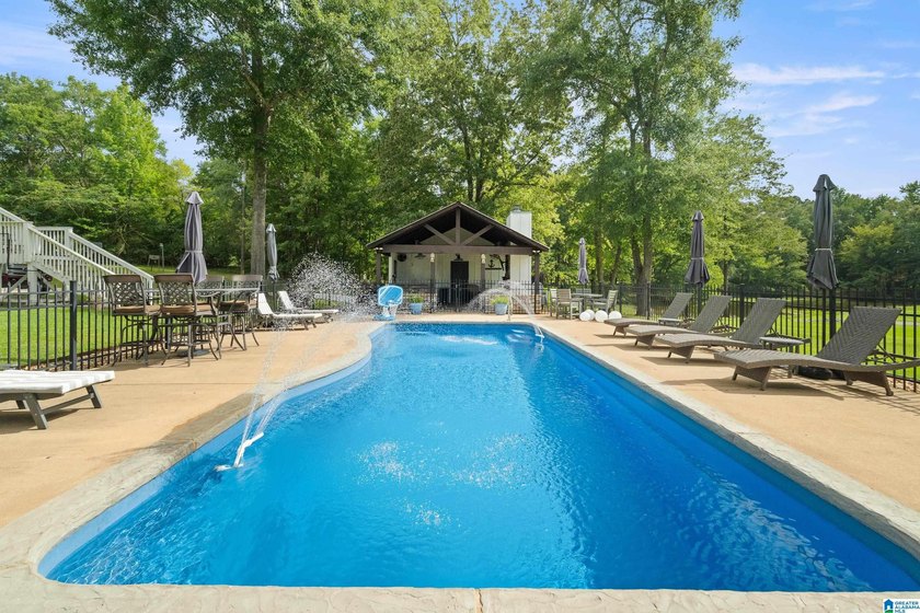 Beautiful 3-bedroom, 3 1/2 bath lakefront home that truly has it - photo 42