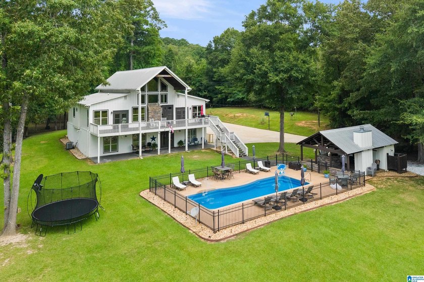 Beautiful 3-bedroom, 3 1/2 bath lakefront home that truly has it - photo 48