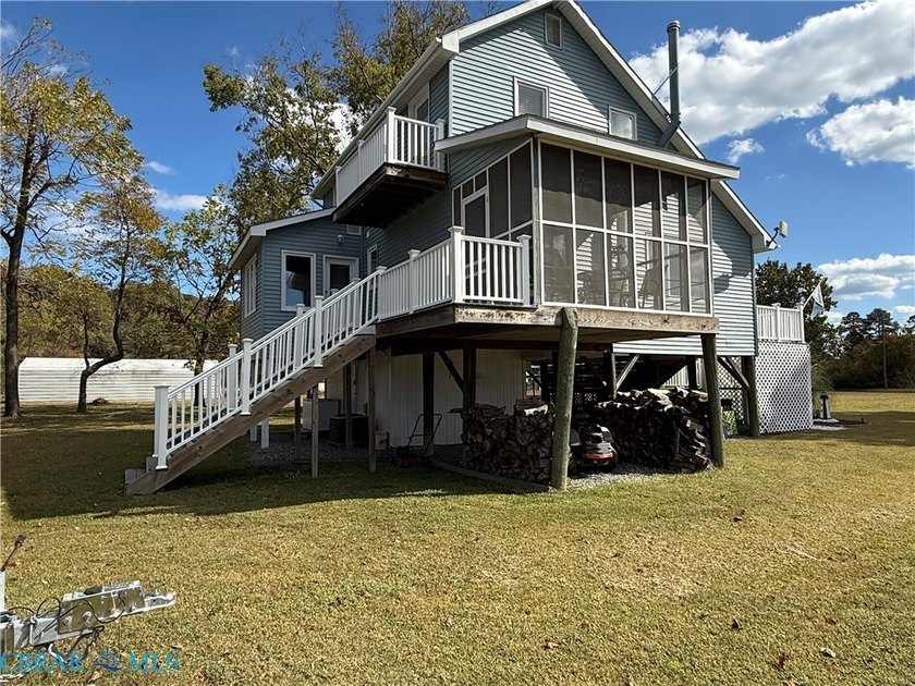 114 Landing Drive - River Views &amp; Coastal Charm on the - photo 13