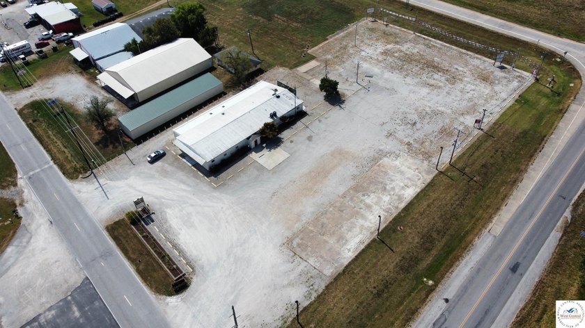 Commercial building and large tract located at the corner of 65 - photo 10