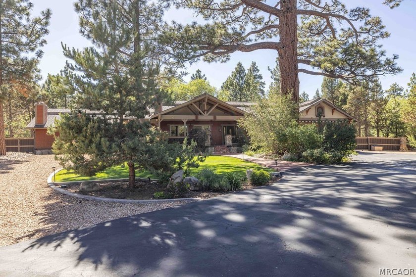 Experience the peace, privacy, and natural beauty of Meadowbrook - photo 4