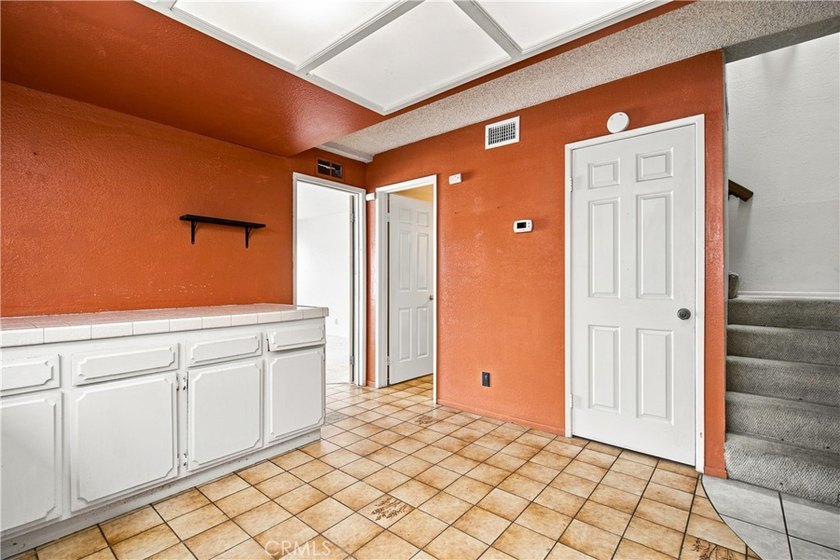 Downtown Huntington Beach Fixer Opportunity! Rare opportunity to - photo 14