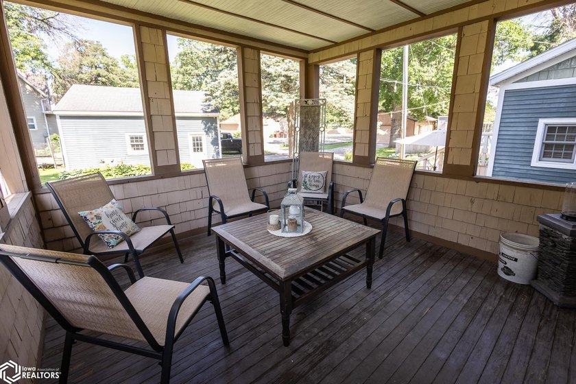 This classic home offers timeless charm, generous living space - photo 14
