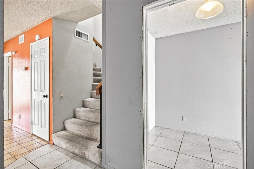 Downtown Huntington Beach Fixer Opportunity! Rare opportunity to - photo 15