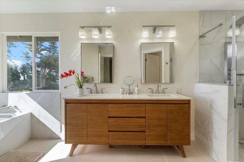 Nestled along a peaceful country road in highly sought-after - photo 26