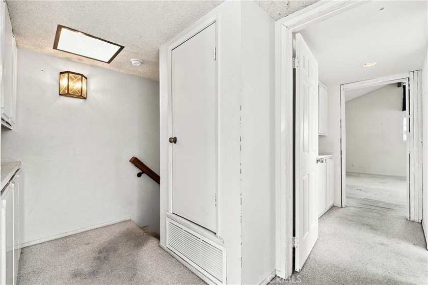 Downtown Huntington Beach Fixer Opportunity! Rare opportunity to - photo 31