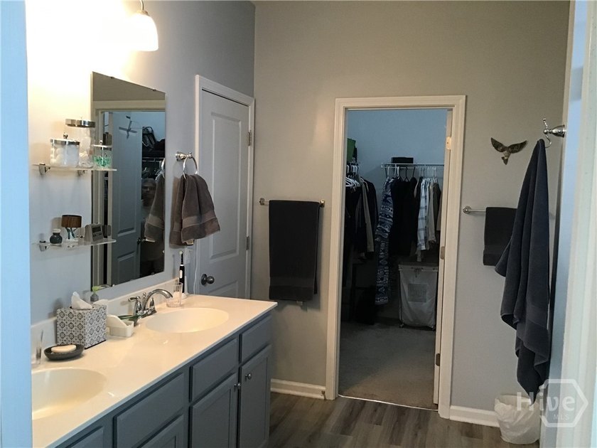 Great newer home in the Way Station Community with access to the - photo 22