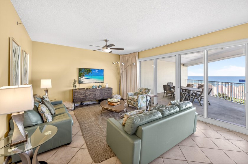 Back on the market with a new price, this Gulf-front 2-bedroom - photo 5