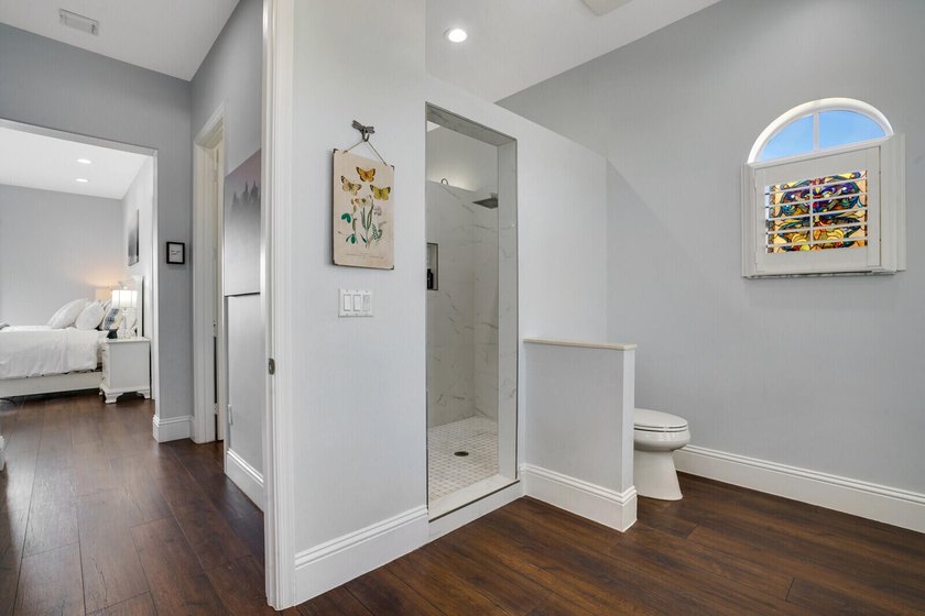 Searching for a home that truly impresses? Your search ends - photo 39
