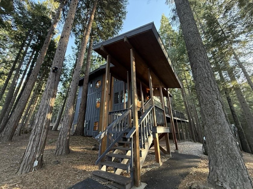 Spacious mountain home located in the highly desirable Lake - photo 41