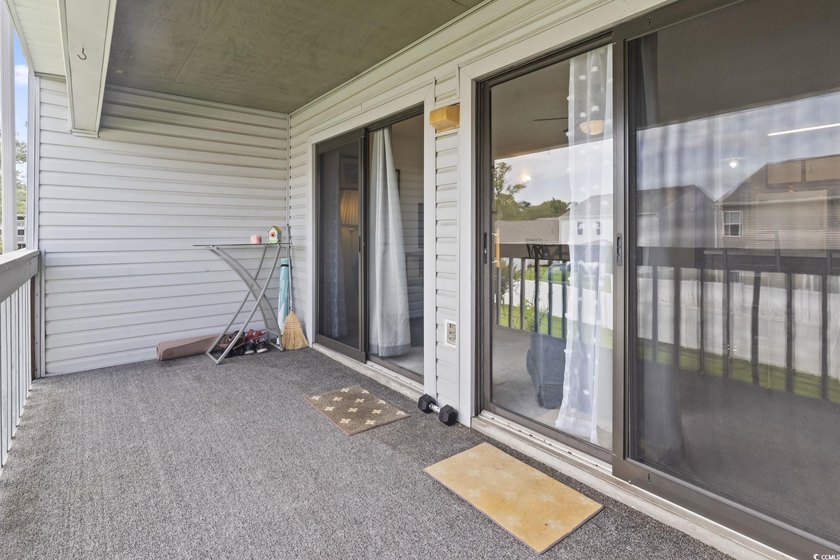 Fully furnished, turnkey one-bedroom, one-bathroom second-floor - photo 32