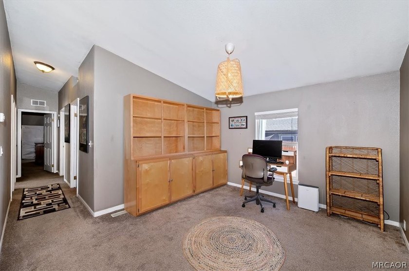 Discover affordable mountain living in the Baldwin Lake area of - photo 10