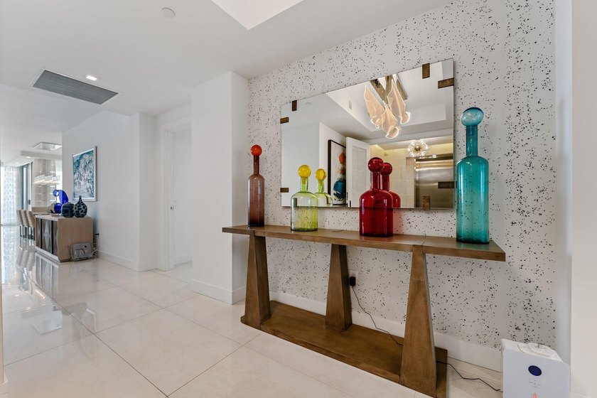 Experience the finest in Ocean to Intracoastal living in 5000 N - photo 23