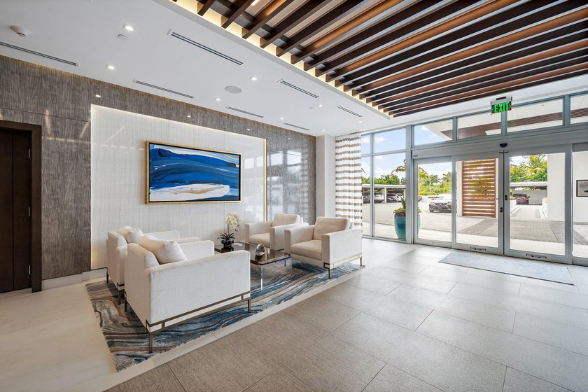 Experience the finest in Ocean to Intracoastal living in 5000 N - photo 36