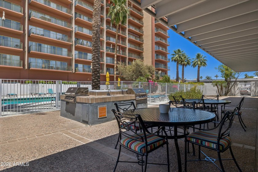 Elevated 9th floor living awaits in this updated end unit. Enjoy - photo 39