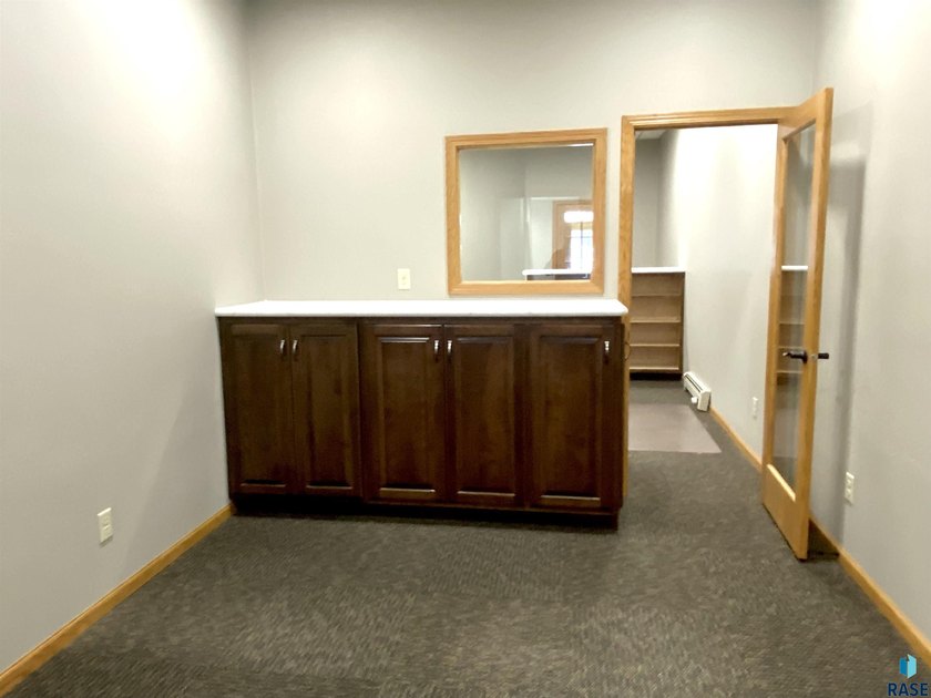This is a rare opportunity to purchase a newly remodeled office - photo 6