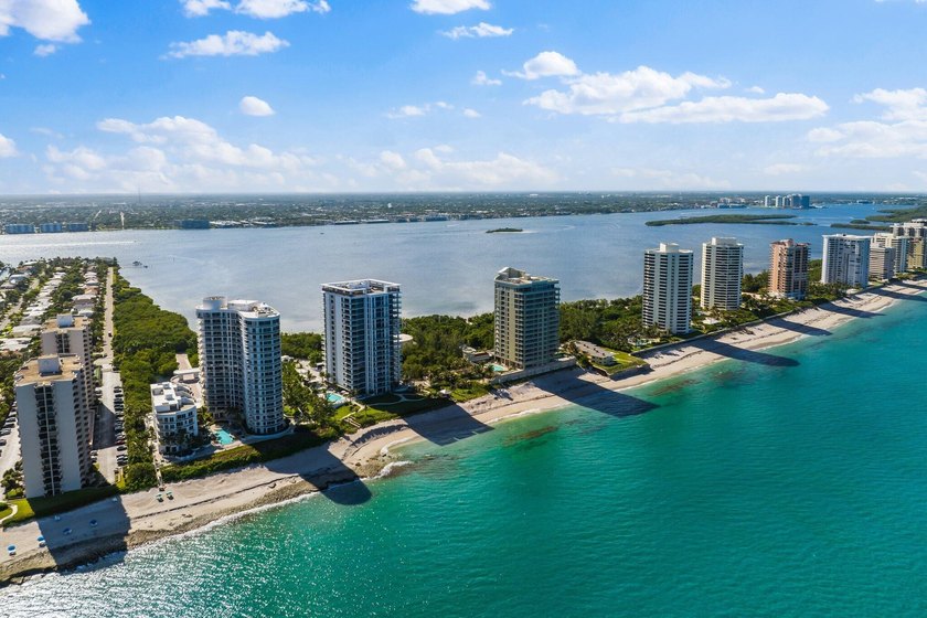 Experience the finest in Ocean to Intracoastal living in 5000 N - photo 56