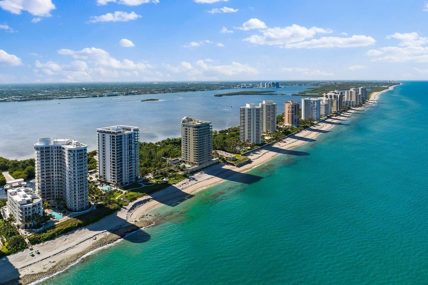 Experience the finest in Ocean to Intracoastal living in 5000 N - photo 57