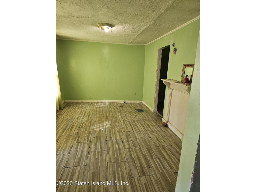 ATTENTION: BUILDERS, FLIPPERS, SMALL BUSINESSES,INVESTORS THIS - photo 6