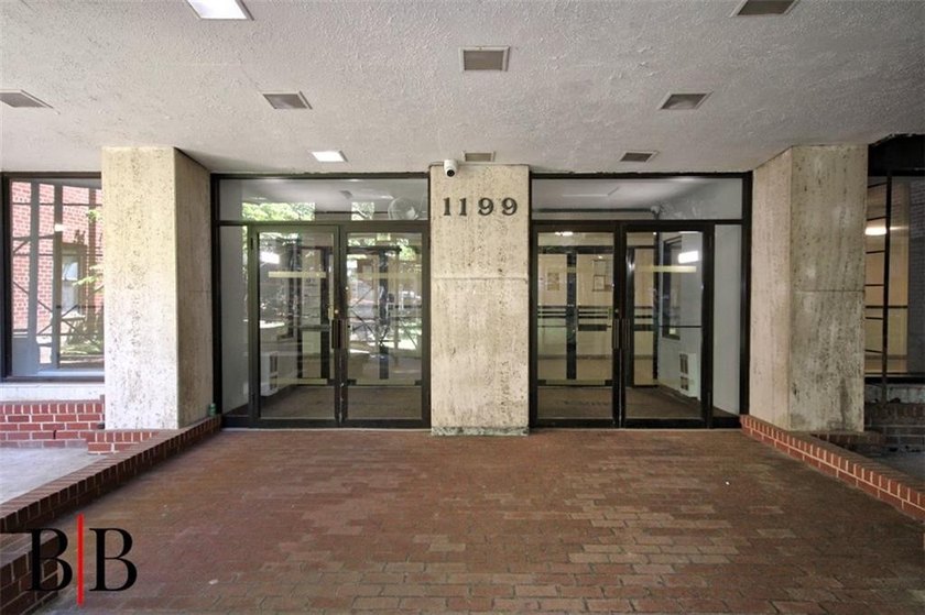 Price reduced for a quick sale! Don't miss this opportunity to - photo 4