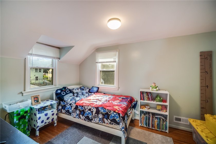 Welcome to 45 Oneta Road! Nestled on a charming neighborhood - photo 14