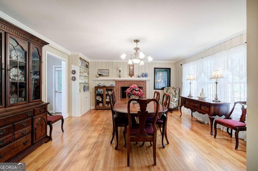 Nestled on 2.83 beautifully landscaped acres surrounded by - photo 14
