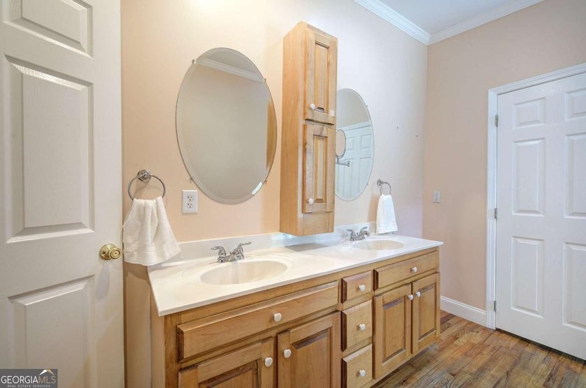 Nestled on 2.83 beautifully landscaped acres surrounded by - photo 27