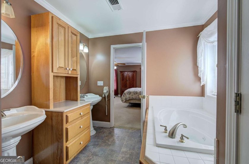 Nestled on 2.83 beautifully landscaped acres surrounded by - photo 41