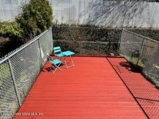 Desirable Willowbrook, large townhouse, 3 bedrooms, 4 baths. MBR - photo 3
