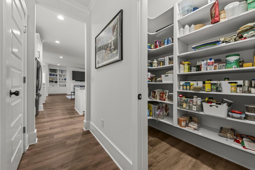 A NEW PRICE MAKES THIS EXCEPTIONAL PROPERTY EVEN MORE - photo 25
