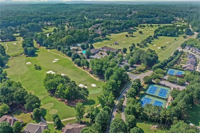 EXCEPTIONAL GOLF COURSE HOME IN WOODMONT! THOUSANDS IN - photo 4