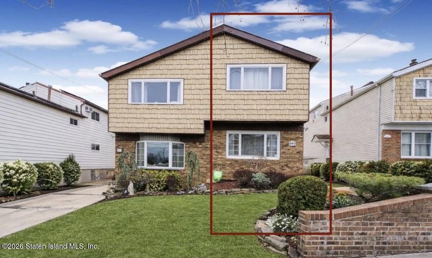 Welcome to 287 Abingdon Ave, a fully renovated three-bedroom - photo 3